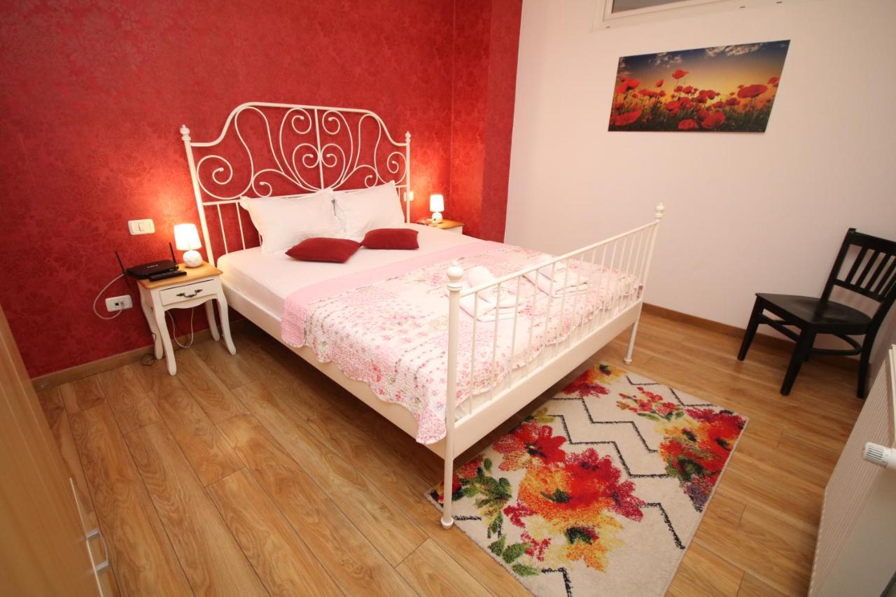 Flowers Apartments טימישוארה מראה חיצוני תמונה